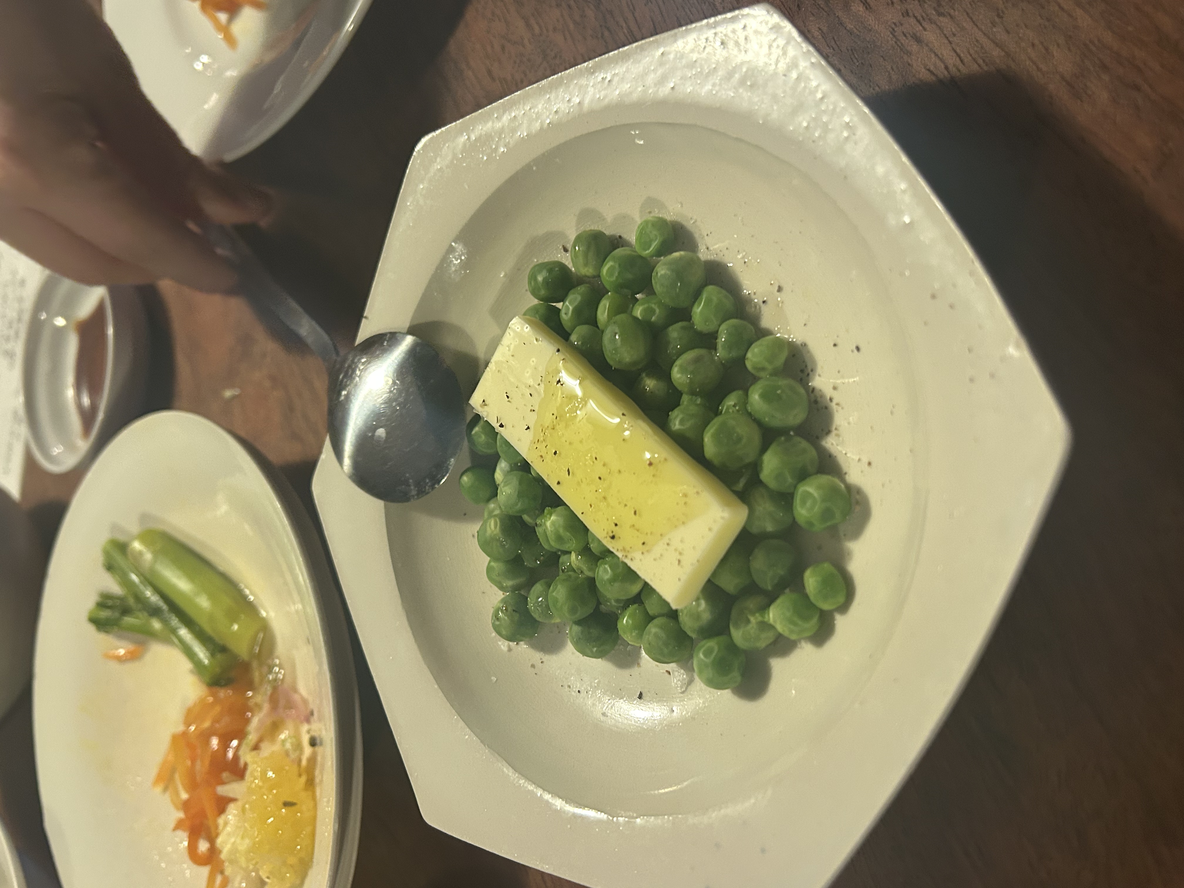 グリーンピースとバター